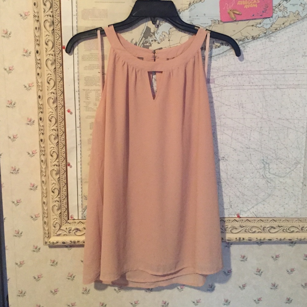 Pink sleeveless dress top